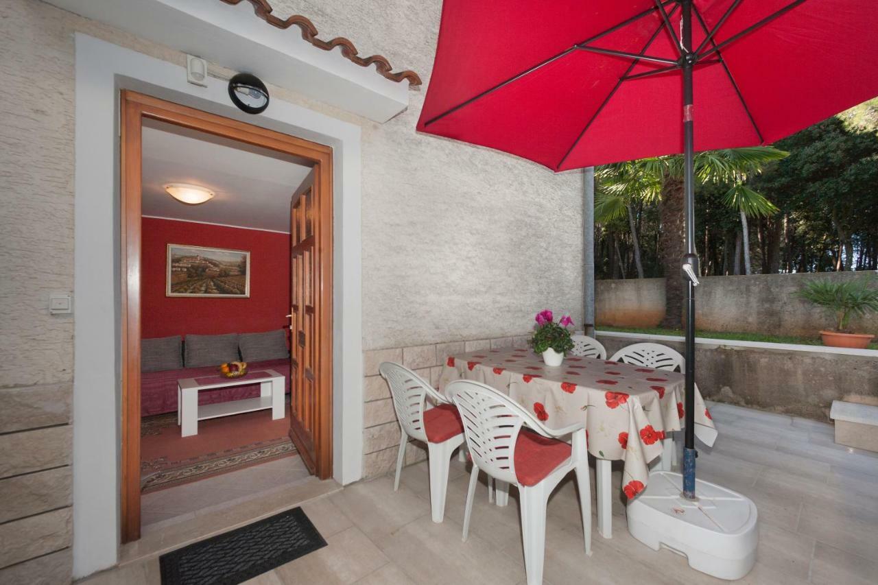 Mihaela Apartments Πόρετς Εξωτερικό φωτογραφία