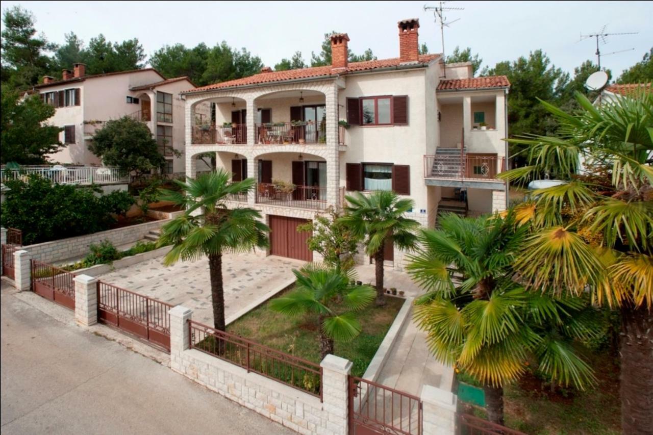 Mihaela Apartments Πόρετς Εξωτερικό φωτογραφία